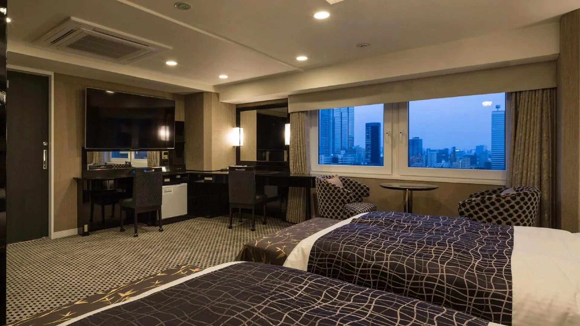 Apa Hotel & Resort Nishishinjuku-Gochome-Eki Tower Tokyo